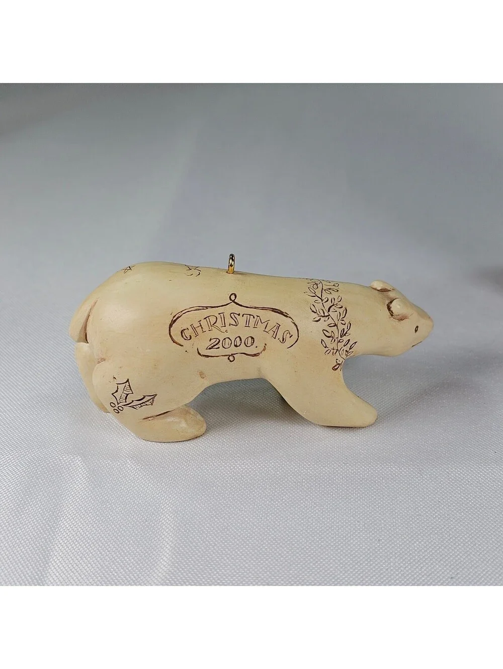 Vtg Hallmark Keepsake Northern Art Bear Ornament 2000 Rich LaPierre Ivory Look